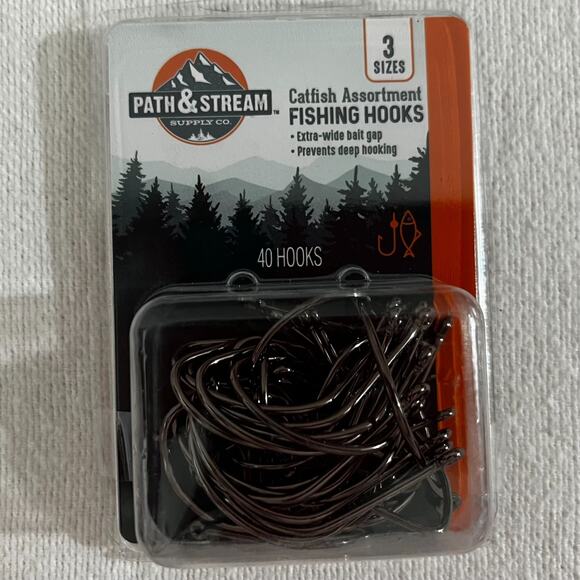 Path & Stream Fishing Bundle: Fishing Tools, Hooks, Line and Foam Torpedo Floats - Picture 6 of 9